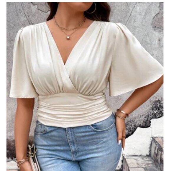 SHEIN Trendy Solid Cream V Neck Flounce Sleeve Cropped Blouse Fashion Tops - Picture 1 of 9